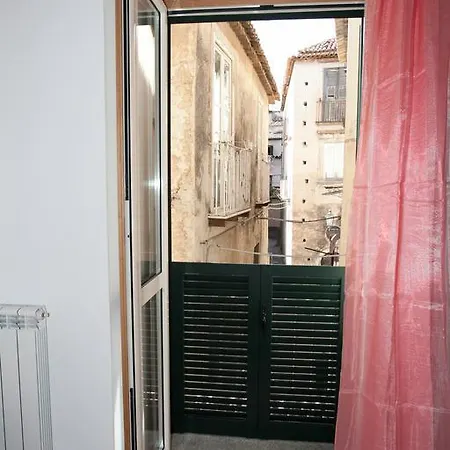 Granelli شقة تروبيا