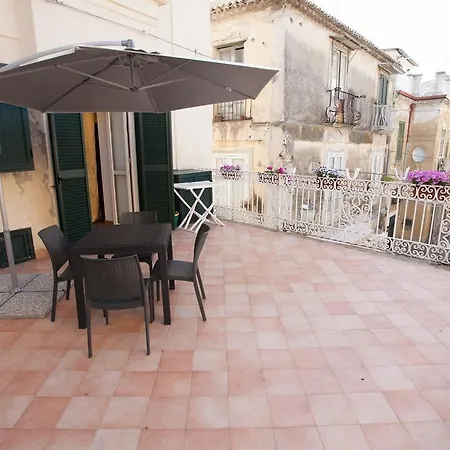 Granelli شقة